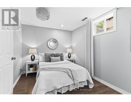 93 MCTAGGART COURT - 41