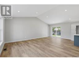 2523 TRILLIUM DRIVE - 14