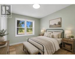 2523 TRILLIUM DRIVE - 32