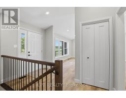 2523 TRILLIUM DRIVE - 8