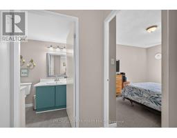 205 - 1103 JALNA BOULEVARD - 16