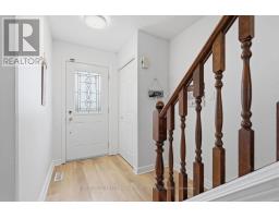 33 ASHLEY CRESCENT - 11