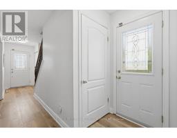 33 ASHLEY CRESCENT - 12