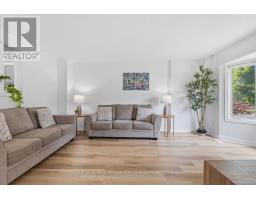33 ASHLEY CRESCENT - 13