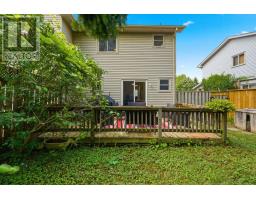 33 ASHLEY CRESCENT - 43