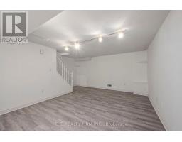 60 - 151 MARTINET AVENUE - 18