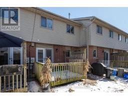 60 - 151 MARTINET AVENUE - 22