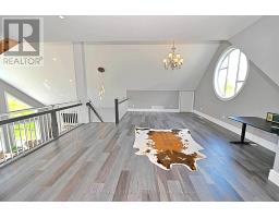 6 WOODLAND ROAD - 15