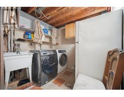 42 FLAMINGO CRESCENT - 45