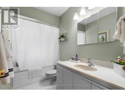 29 LADORE DRIVE - 18