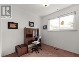 29 LADORE DRIVE - 21
