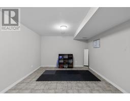 29 LADORE DRIVE - 37