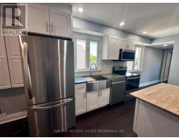 6 LAPP STREET - 33