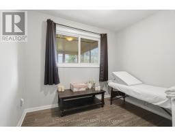 666 SANTA MONICA ROAD - 18