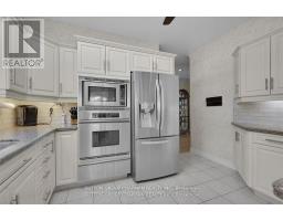 4 - 1200 RIVERSIDE DRIVE - 24