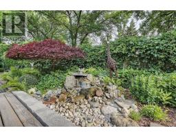 4 - 1200 RIVERSIDE DRIVE - 46