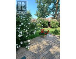 122 BARRYDALE CRESCENT - 35