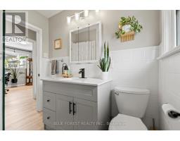 436 BASELINE ROAD E - 22