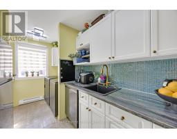 9 - 1096 JALNA BOULEVARD - 11