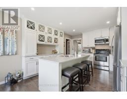 72 ROBINSON LANE - 10