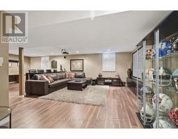 72 ROBINSON LANE - 36