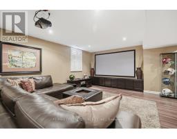 72 ROBINSON LANE - 37