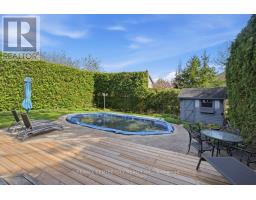 72 ROBINSON LANE - 43