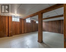 451 RIDOUT STREET S - 18