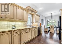 10 - 1144 CORONATION DRIVE - 12