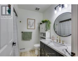 3 MEADOWVALE DRIVE - 9