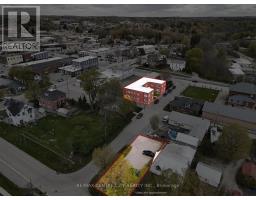 4 PROSPECT STREET - 44