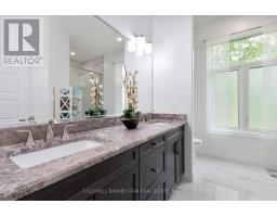 2426 RED THORNE AVENUE - 25