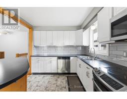 36 TUMBLEWEED CRESCENT - 13