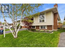 36 TUMBLEWEED CRESCENT - 2