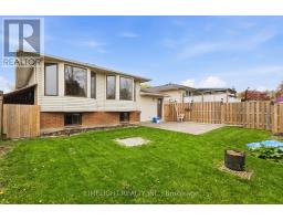 36 TUMBLEWEED CRESCENT - 30