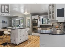 45 UPPER AVENUE - 4