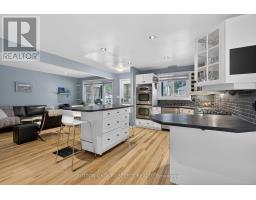 45 UPPER AVENUE - 6