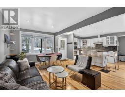 45 UPPER AVENUE - 7