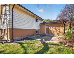 320 BLUE FOREST DRIVE - 32