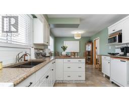 78 PETER STREET - 18