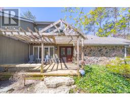 10441 PINETREE DRIVE - 13