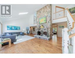 10441 PINETREE DRIVE - 16