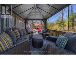 10441 PINETREE DRIVE - 43