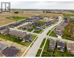 2 EVYLEAN COURT - 37