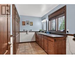 8330 IMPERIAL ROAD - 23