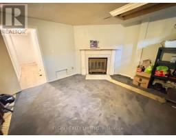 5 - 1138 KIPPS LANE - 16