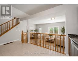 66 - 9 AILSA PLACE - 13