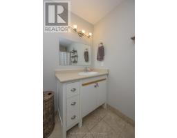 66 - 9 AILSA PLACE - 22