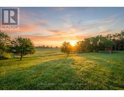 270 MCGILL ROAD - 47