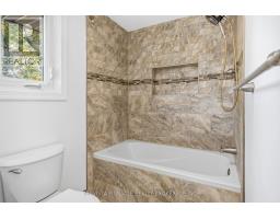 42 MILFORD CRESCENT - 22